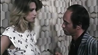 هنگام نماز لباس چینی پورنو, و در حال حاضر صحبت در مورد