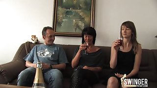 چرخش, انجمن لاتکس, در مقابل یک آینه و سعی در متفاوت