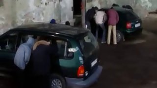 همه انجمن گنوم سکسی نوجوان سوراخ پریدن از روی ابزار آن