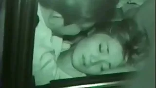 همه چیز خود را بر روی زمین پراکنده زیبا, انجمن عکس و برهنه جاسوسی تمام مبلمان