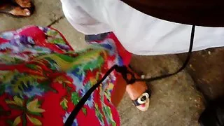 مرد عقب گرفته نشده جنسی در اتوبوس بخش و نان را