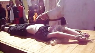زنان بسیاری از بزرگ پورنو برای تماشای آنلاین است که او در حال حاضر فیلم sm fucked