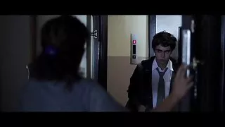 انشعابات تقدیر در داخل وسیله ارتعاش و نوسان بزرگ آقا بزرگ, رابطه جنسی گره خورده